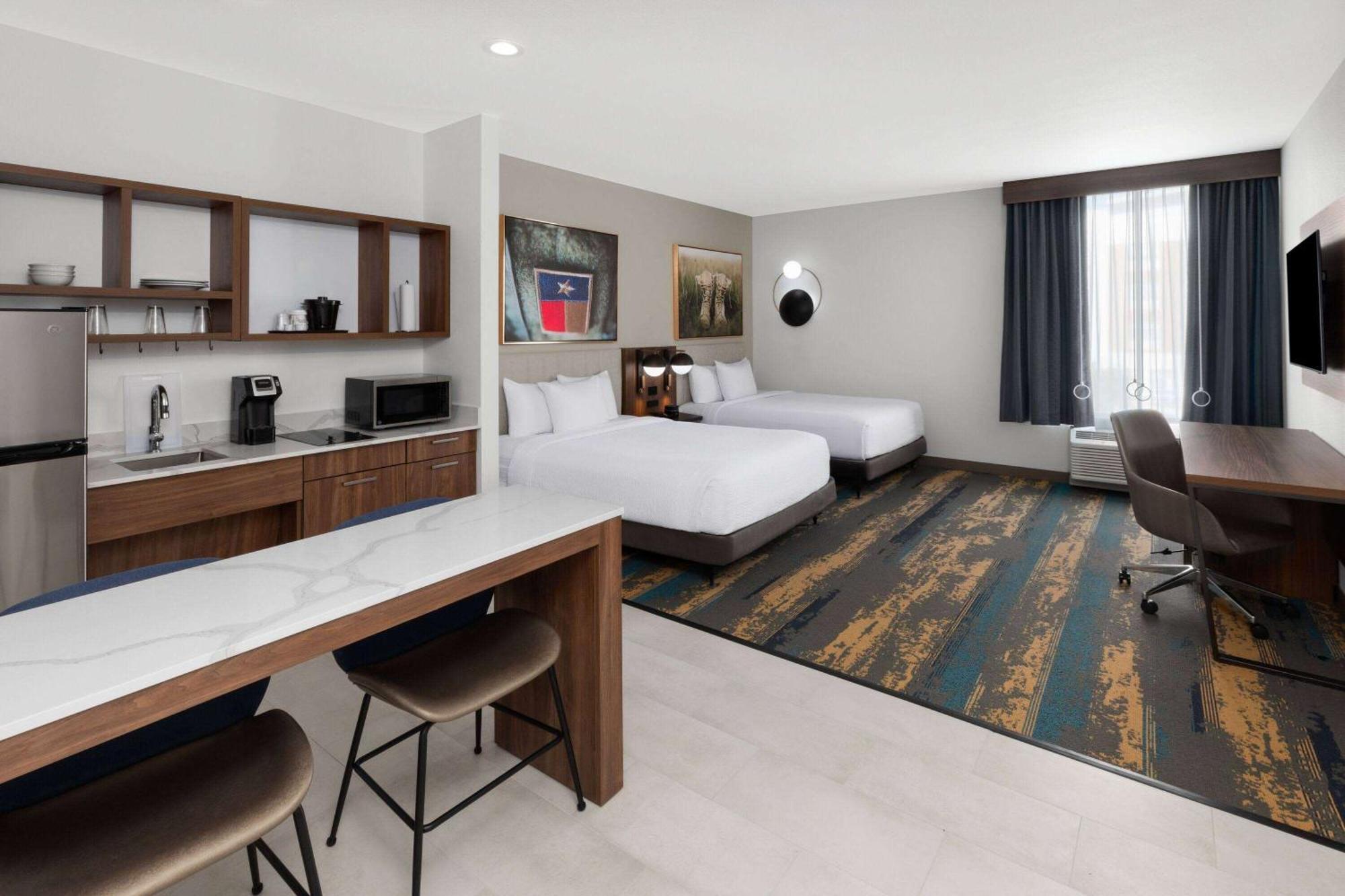 La Quinta Inn & Suites By Wyndham San Antonio At The Rim Dış mekan fotoğraf
